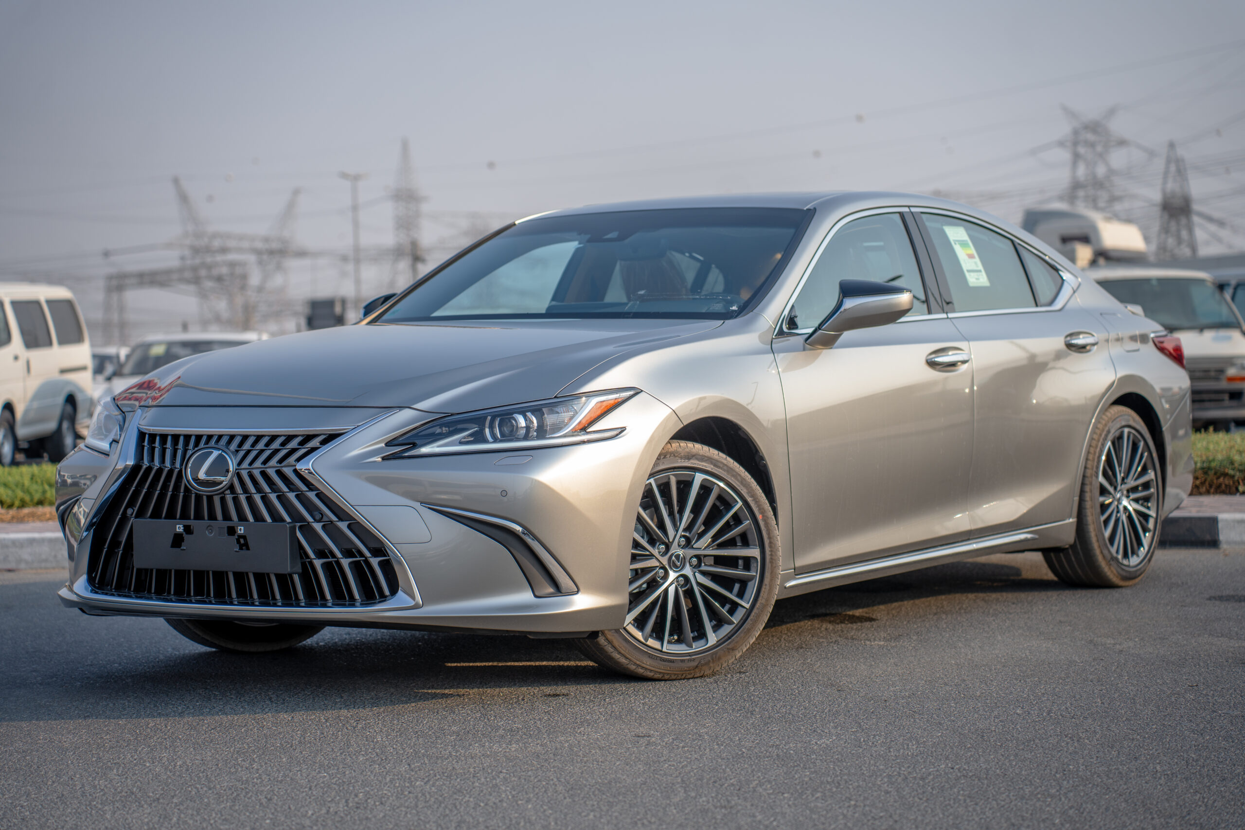 Lexus ES 300H 2025